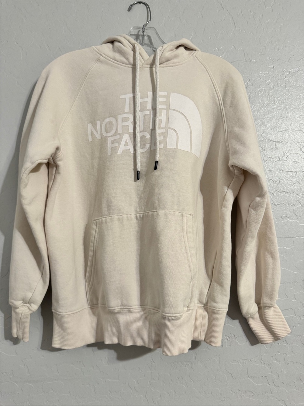 👚The North Face Women’s Logo Pullover Hoodie Beige Fleece Pockets Size S
